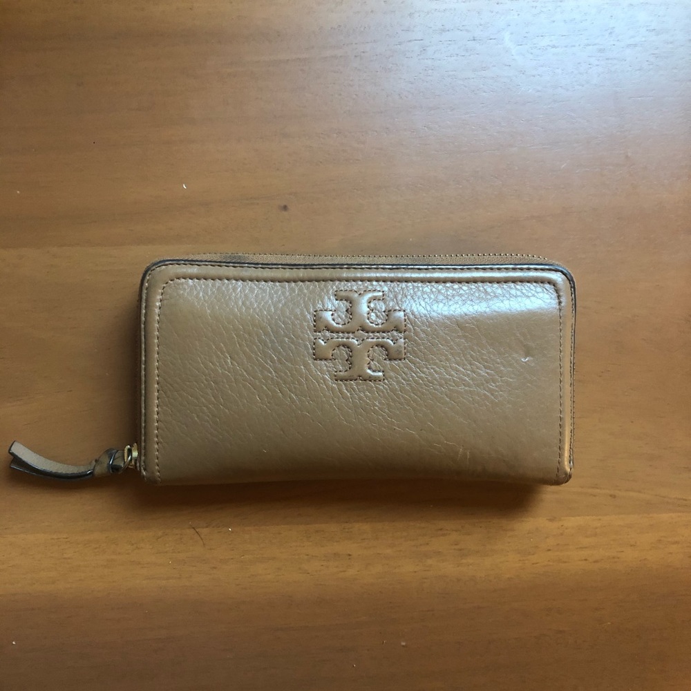 Tory Burch Leather Wallet